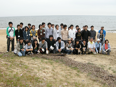 町屋海岸清掃開始